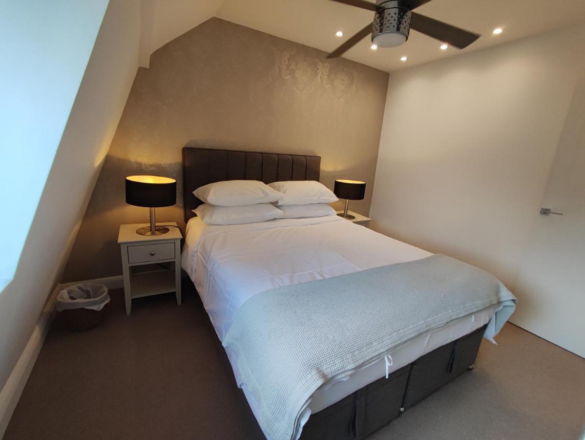 Modern 2 Bedroom Flat With Private Outdoor Terrace Лондон Экстерьер фото